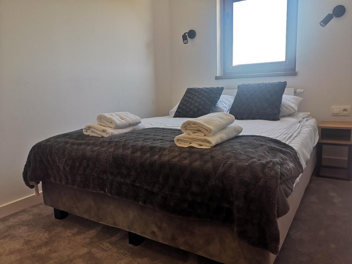 Prywatny Apartament W Hotelu C8 - 365Pam Сарбіново Екстер'єр фото